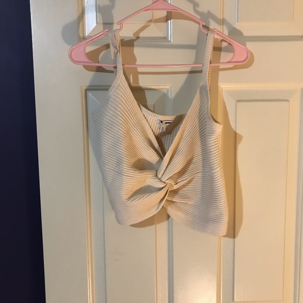 Fashion Nova crop top